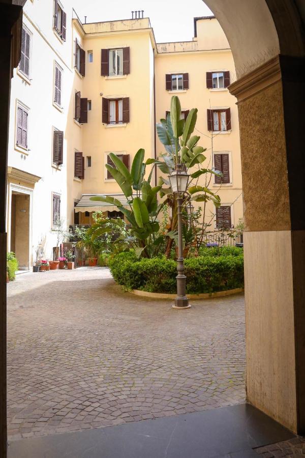 مبيت وإفطار Mama House Roma المظهر الخارجي الصورة